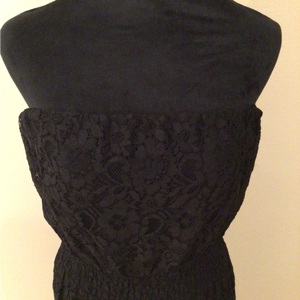 GUESS BLACK LACE STRAPLESS DRESS
